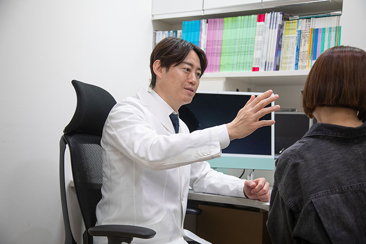院長 筒井裕介